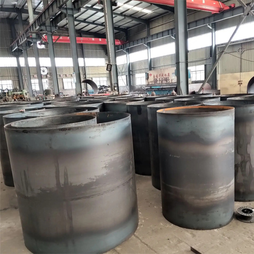 选择泉州钢护筒的材质时考虑哪些条件？