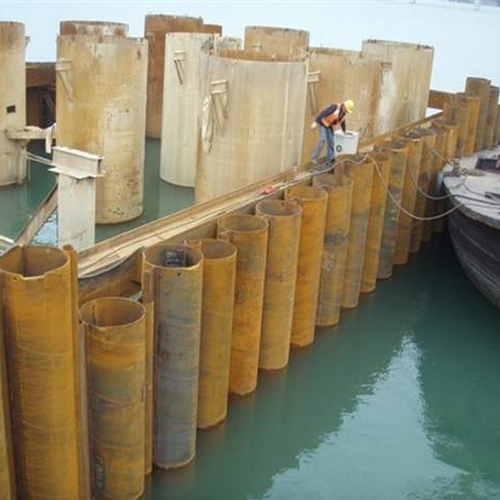 泉州钢护筒现场安装